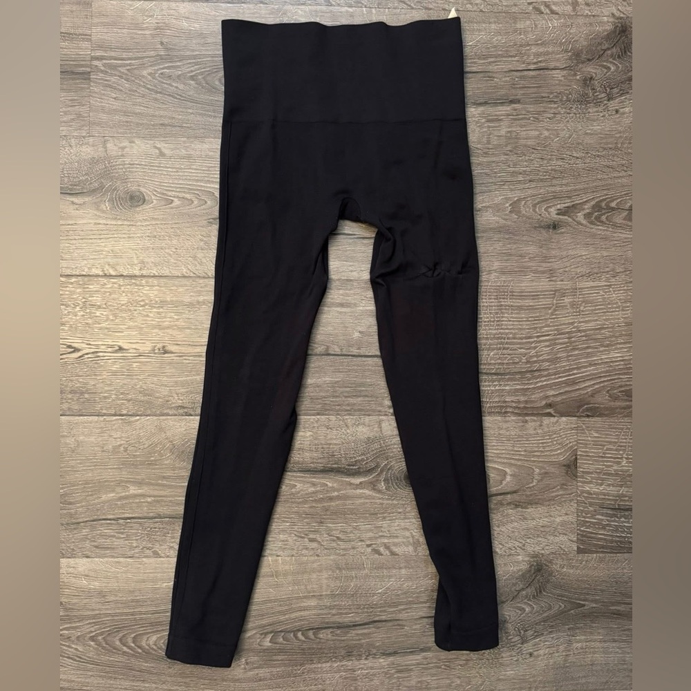 SPANXshape™
Everyday Legging (M)